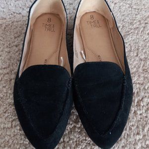 Women's Black Loafer Shoes (WORN ONCE)